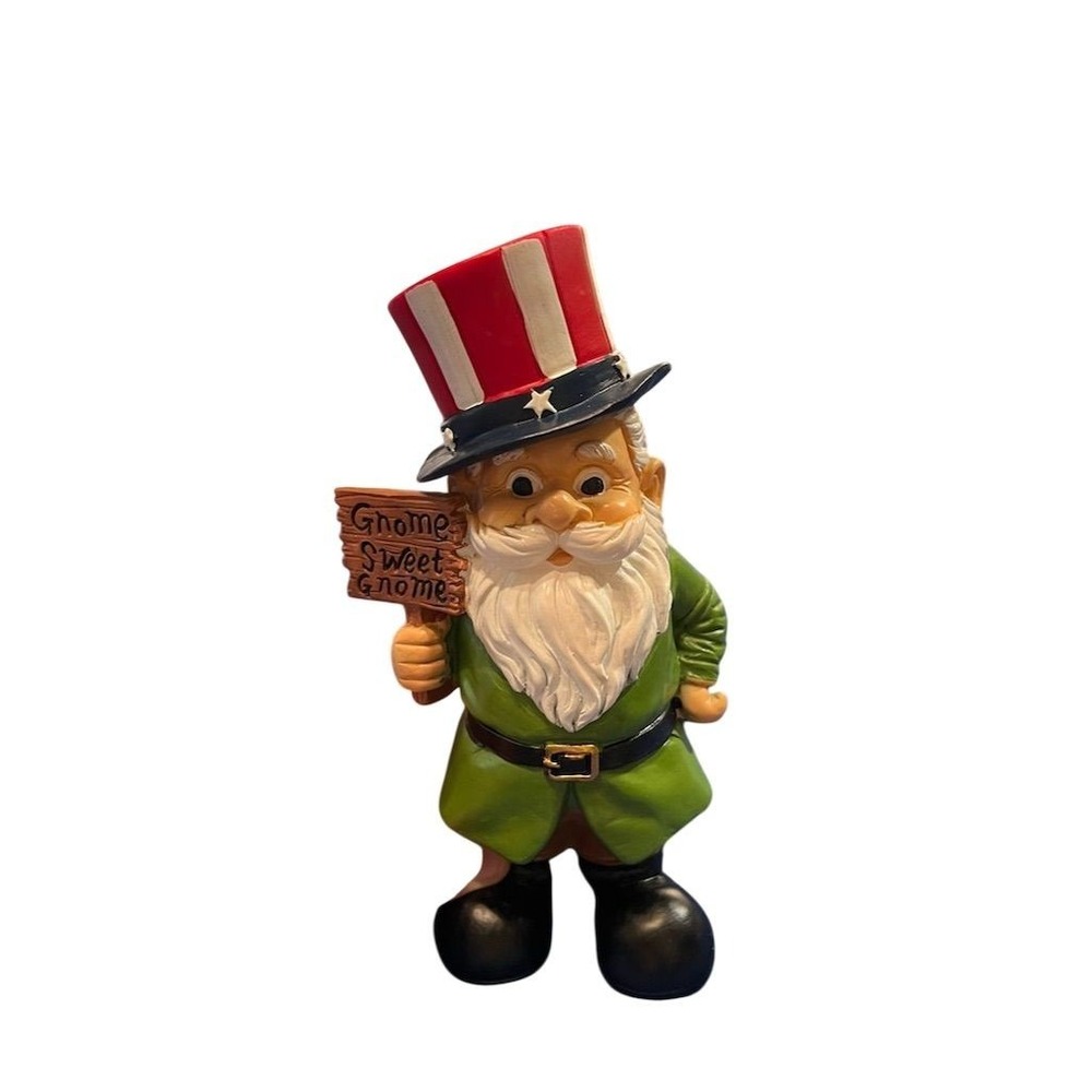 Fun Express Gnome Greeter Garden Statue with patriotic Hat hidden frog‎ Santa